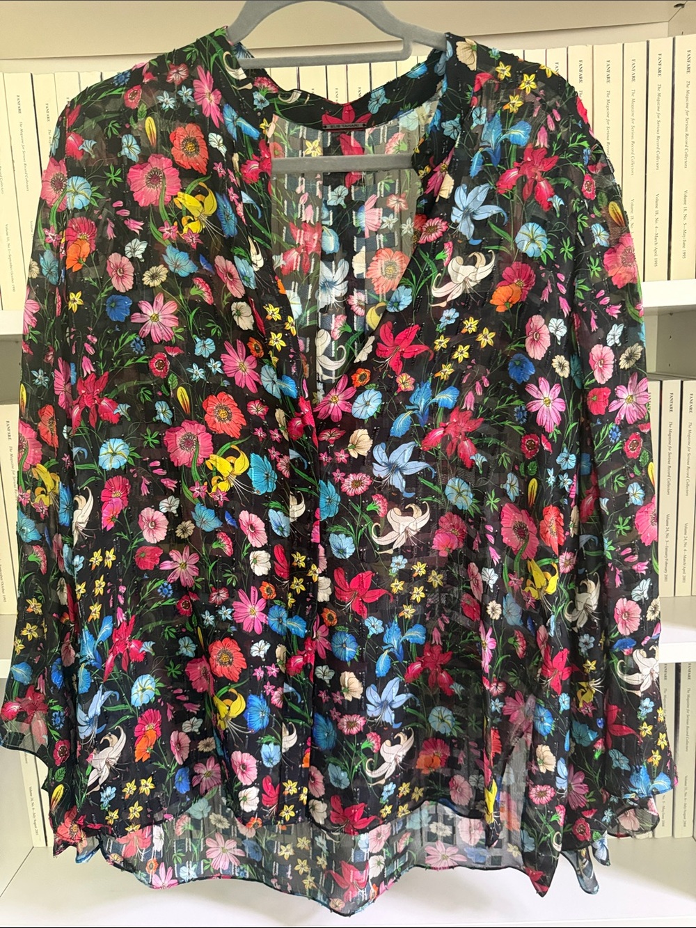 Elie Tahari Black Sheer Floral Button-Front Blouse